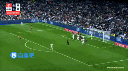 莫德里奇世界波距离球门26.88米，为其西甲生涯最远进球